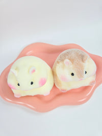 Cheeky Floofy Hamster (Large)