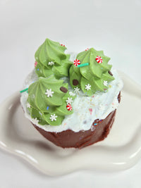 Snowy Spruce Fudge Cake